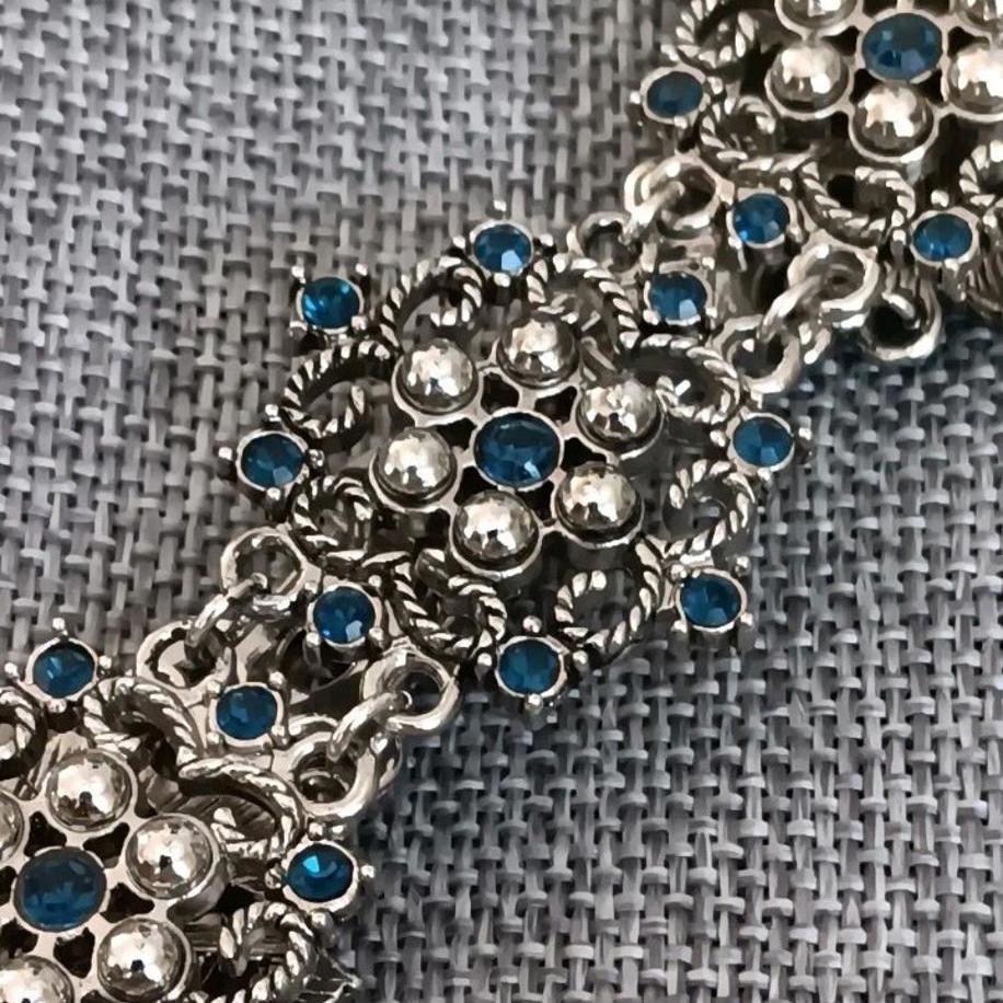 Victorian Revival Vtg. Style Floral Panel Link Bracelet W/Blue Rhinestones 7.5"